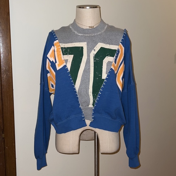 BDG Urban Outfitters Martina Spliced Crew Neck Sweatshirt Pullover - Picture 2 of 9